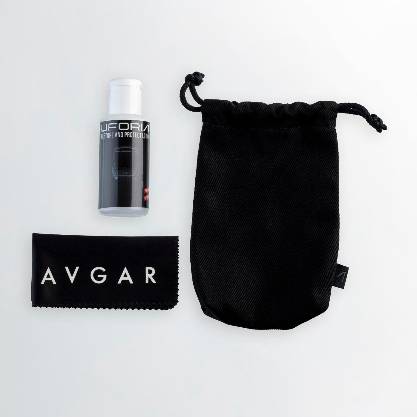 Cleaner and Cloth Pouch